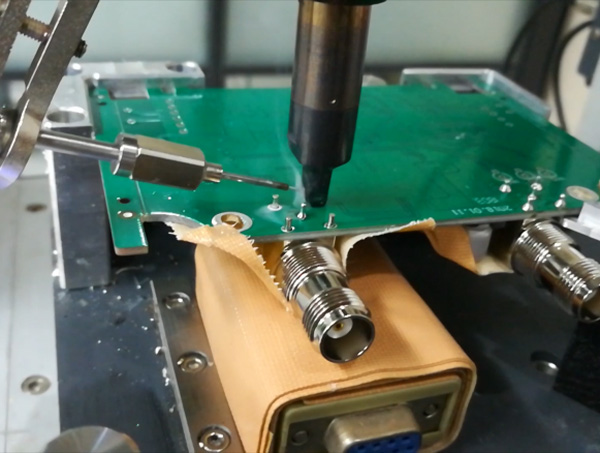 标机自动化设备-自动焊锡机器人
